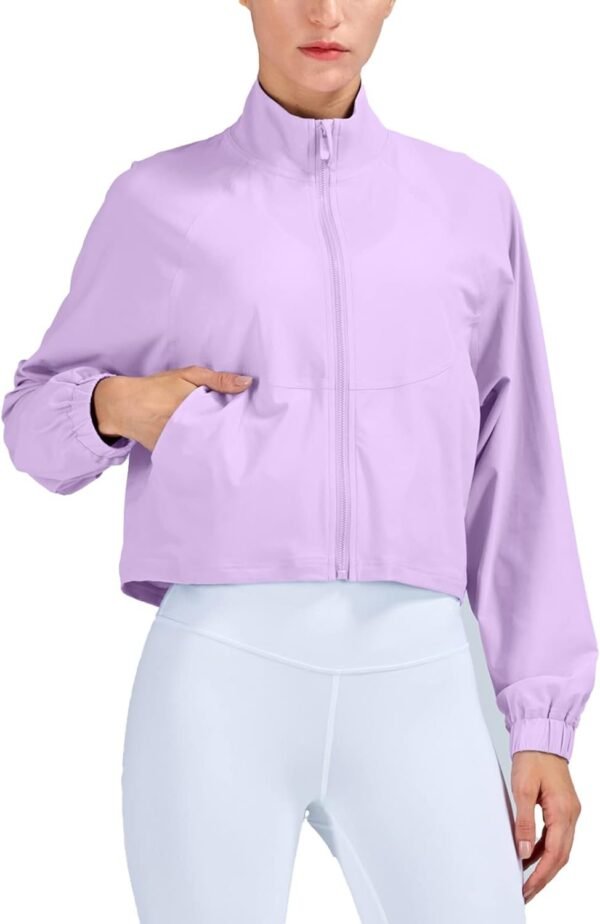 UPF 50+ Workout Jackets for Women Athletic Zip Up Running Jacket Sun Protection Lightweight UPF Cropped Jacket